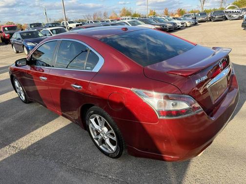 2012 Nissan Maxima SV