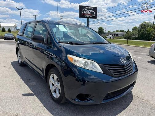 2011 Toyota Sienna
