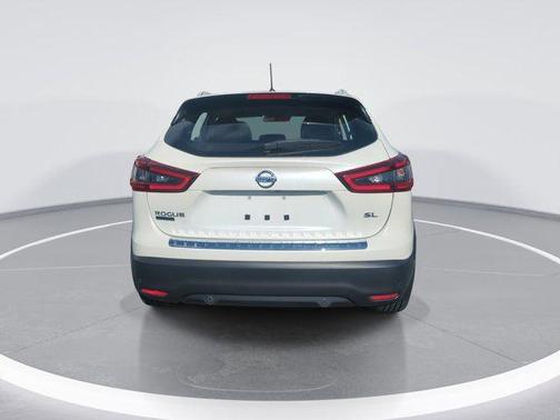 Pearl White Tricoat 2022 Nissan Rogue Sport SL