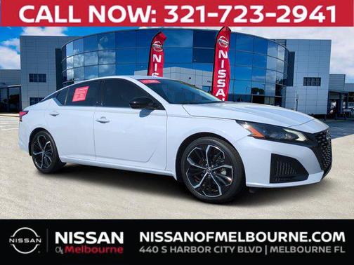 2023 Nissan Altima SR FWD