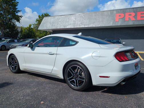 Oxford White 2022 Ford Mustang EcoBoost Premium