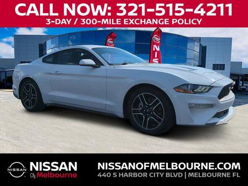 Oxford White 2022 Ford Mustang EcoBoost Premium