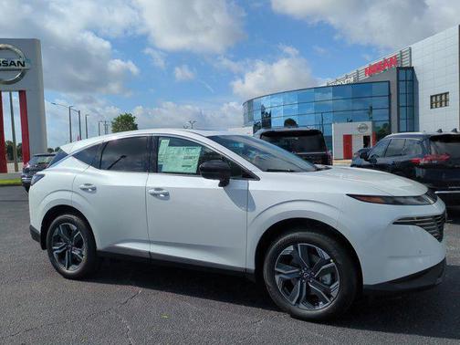 Everest White Pearl Tricoat 2026 Nissan Murano SL