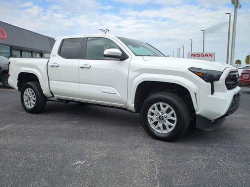 2024 Toyota Tacoma SR5