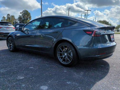 2023 Tesla Model 3 Standard Range