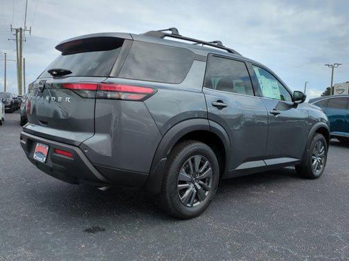 2025 Nissan Pathfinder SV FWD