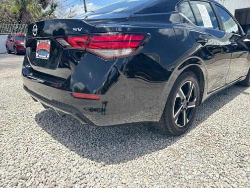 Super Black 2024 Nissan Sentra SV