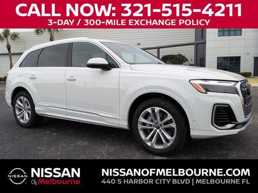 2025 Audi Q7 55 Premium Plus