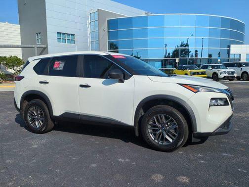 2021 Nissan Rogue S