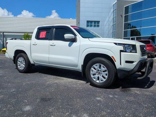 2022 Nissan Frontier SV