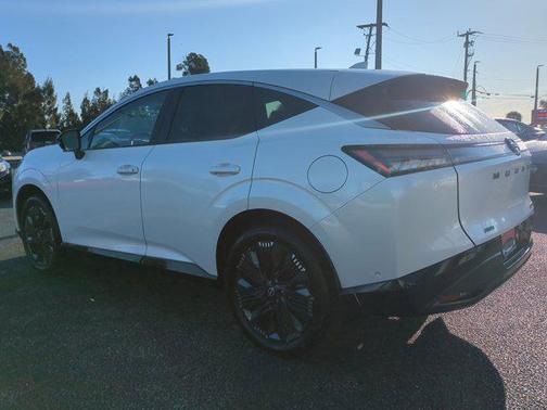 2025 Nissan Murano Platinum