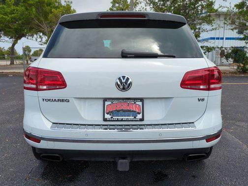 2017 Volkswagen Touareg V6 Wolfsburg Edition