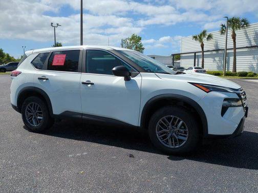 Glacier White 2024 Nissan Rogue S