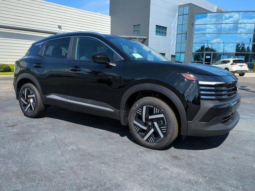Super Black 2026 Nissan Kicks SV
