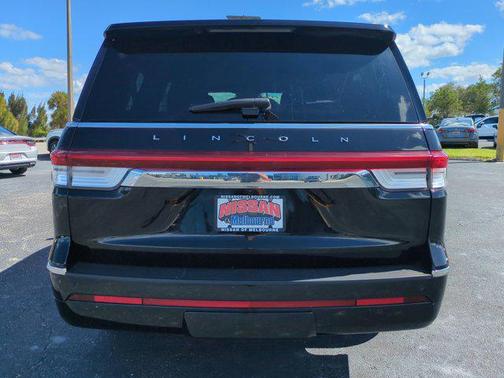2024 Lincoln Navigator Premiere