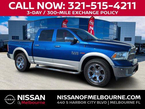 Blue Streak Pearlcoat 2018 RAM 1500 Laramie