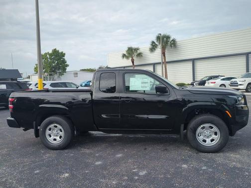 Super Black 2026 Nissan Frontier S