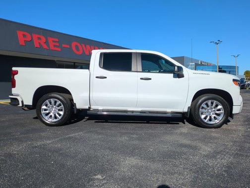 2024 Chevrolet Silverado 1500 Custom