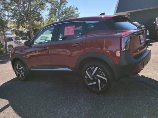 Scarlet Ember Tintcoat 2025 Nissan Kicks SV