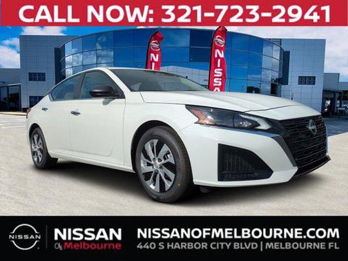 2025 Nissan Altima S FWD
