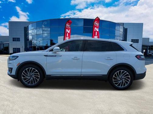 2020 Lincoln Nautilus Reserve