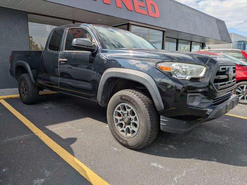 2019 Toyota Tacoma SR