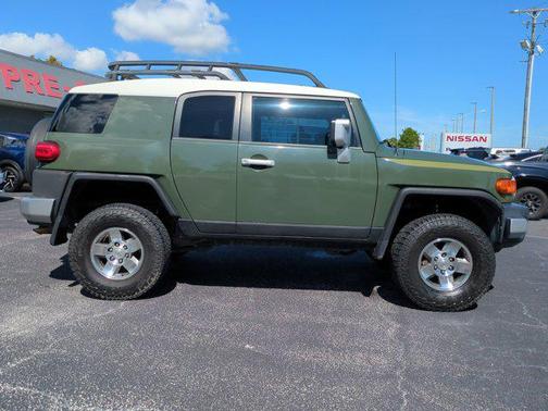 2010 Toyota FJ Cruiser Base