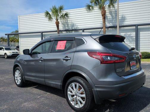 Gun Metallic 2020 Nissan Rogue Sport SV