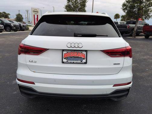 2023 Audi Q3 Premium 45 TFSI S line quattro Tiptronic