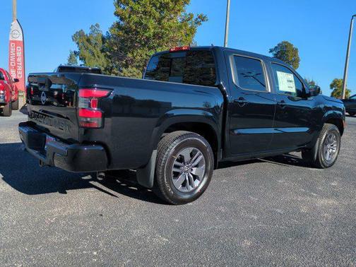 Super Black 2026 Nissan Frontier SV