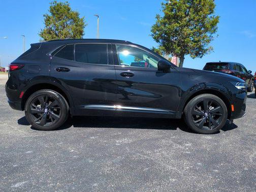 2022 Buick Envision FWD Essence