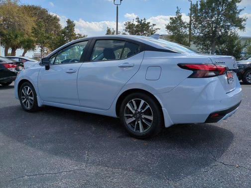 2025 Nissan Versa 1.6 SV