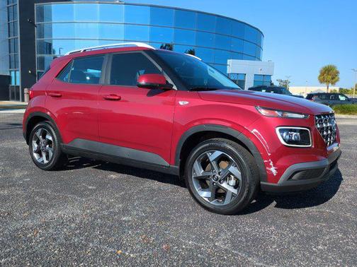 2024 Hyundai VENUE Limited