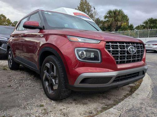 2024 Hyundai VENUE Limited