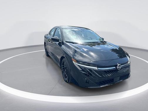 Super Black 2027 Nissan Sentra SR