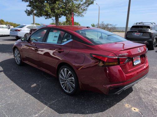 Scarlet Ember Tintcoat 2026 Nissan Altima SV FWD
