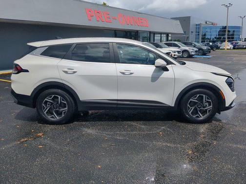 2024 Kia Sportage LX