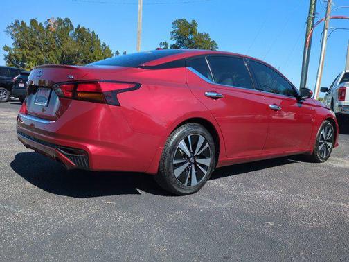 2022 Nissan Altima 2.5 SL