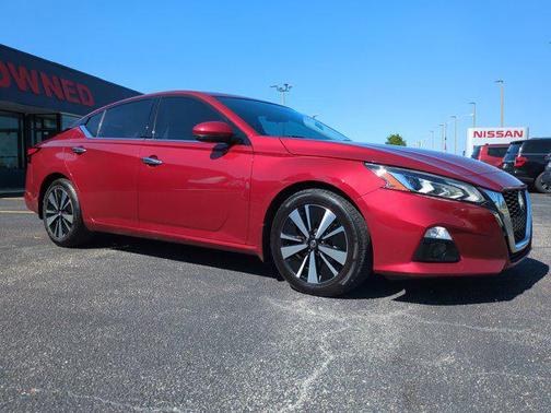 2022 Nissan Altima 2.5 SL