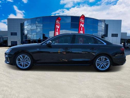 2024 Audi A4 45 S line Premium Plus