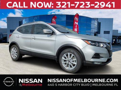 2022 Nissan Rogue Sport SV