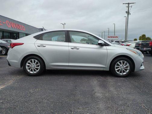 2019 Hyundai Accent SEL