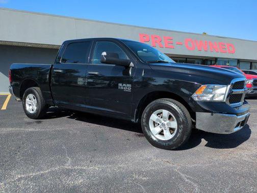 2023 RAM 1500 Classic SLT