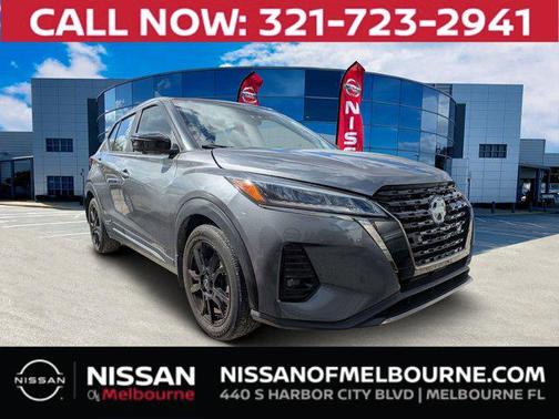 2023 Nissan Kicks SR