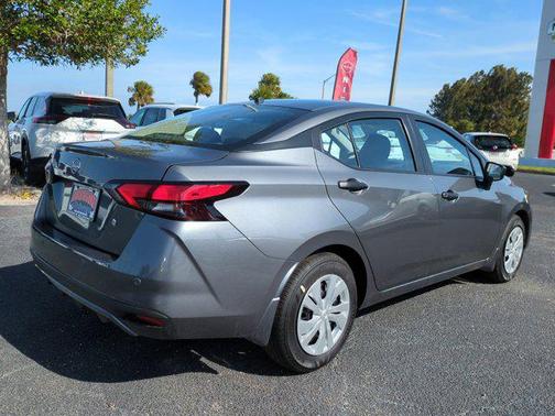 2025 Nissan Versa 1.6 S