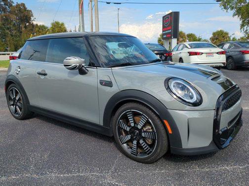 2022 MINI Hardtop Cooper S