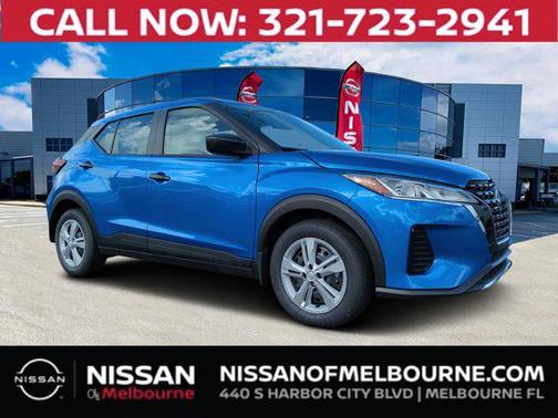 2025 Nissan Kicks S