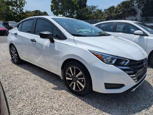 2024 Nissan Versa 1.6 S