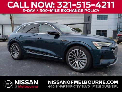 2019 Audi e-tron Premium Plus