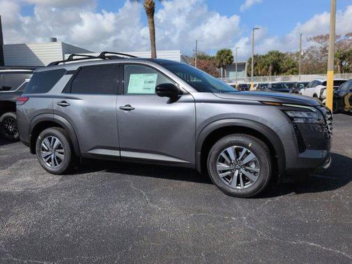 Gun Metallic 2026 Nissan Pathfinder SL